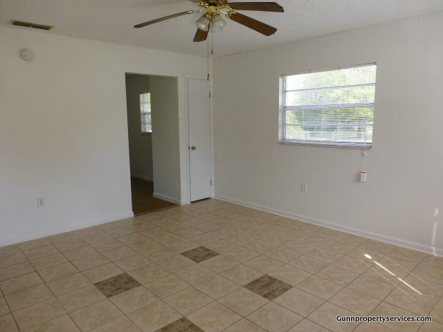 432 Winners Cir - Photo 3 of 10