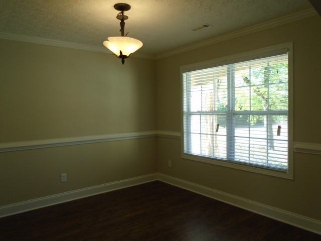 60 Oakmont Ct - Photo 3 of 16