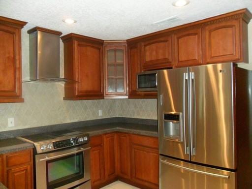 949 Yellow Rose Dr - Photo 3 of 6