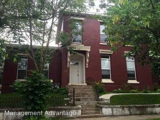 716 Brown Street - Photo 2 of 8