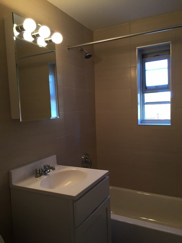 36 Arlo Rd #2B - Photo 3 of 8