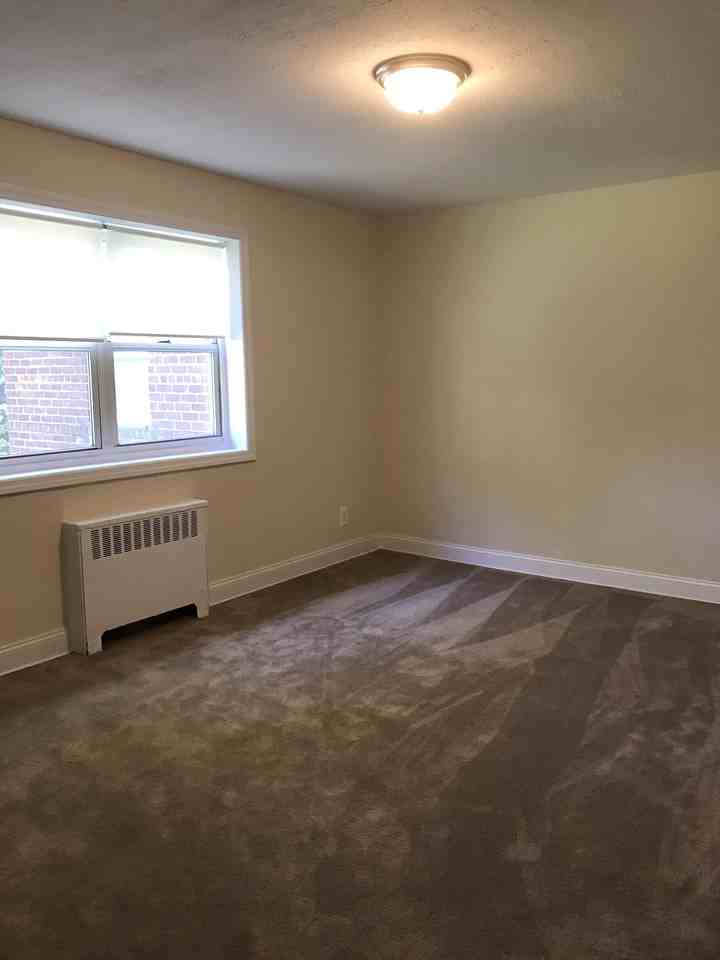 93 Arlo Rd #2B - Photo 2 of 7