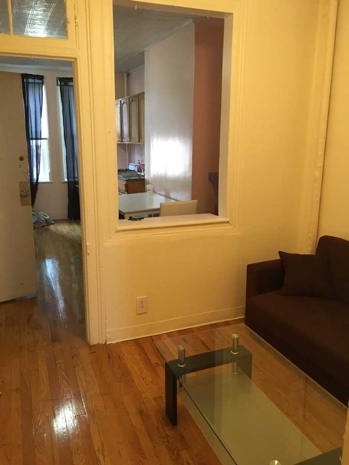 18 Olive St #2L - Photo 3 of 5