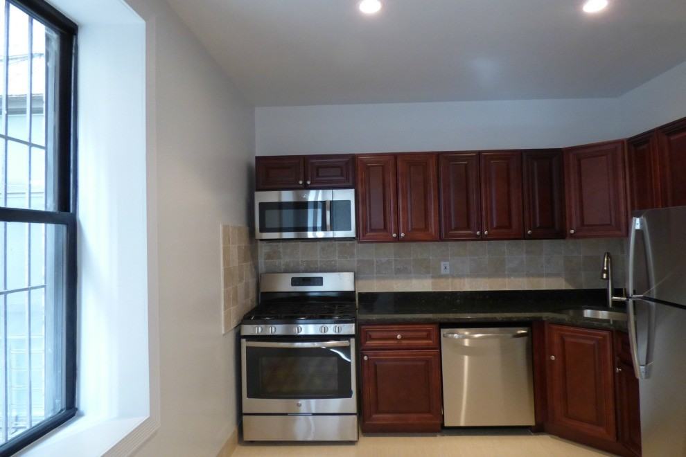 Fort Washington Ave & W 172nd St #1B
