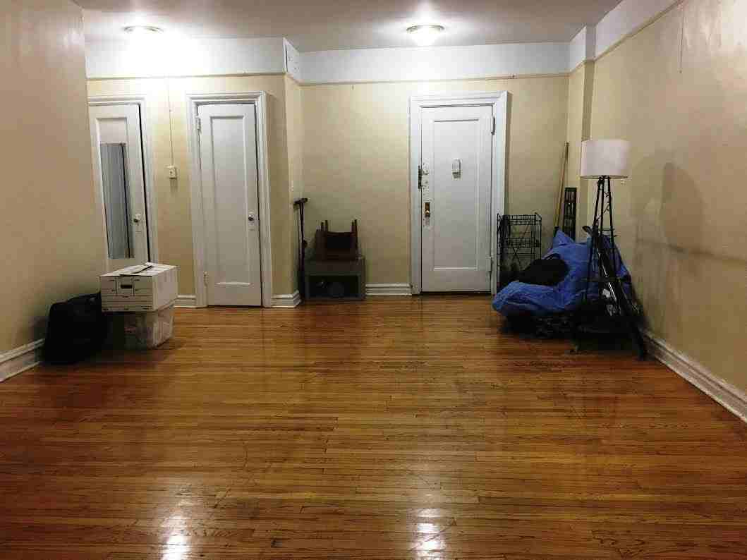 Hillside Avenue ##51