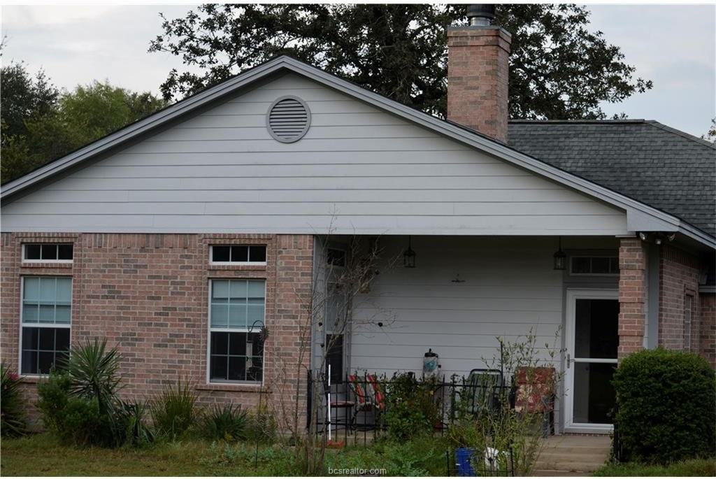 6353 Farm to Market 2155 Loop - Photo 3 of 34