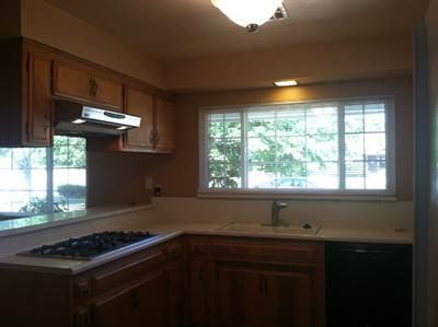 41224 Medway Ave - Photo 3 of 15