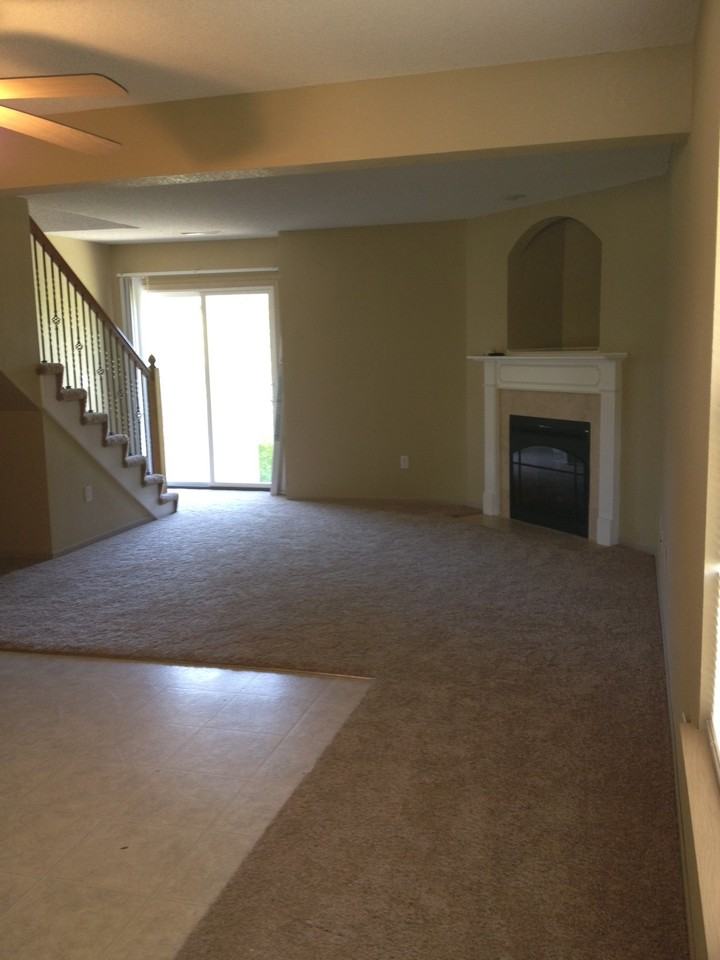 10609 E 46th Terrace - Photo 3 of 6