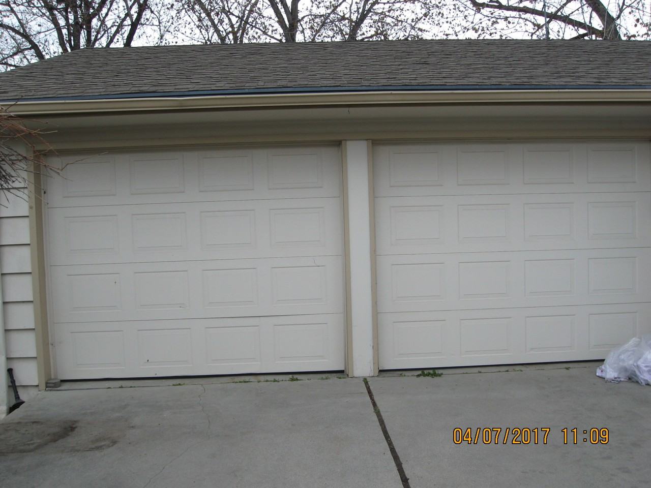 4801 West Malad Street - Photo 2 of 15