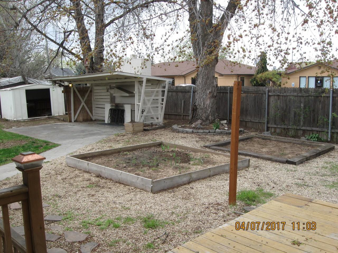 4801 West Malad Street - Photo 3 of 15