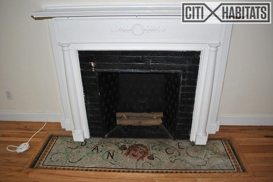 Lexington Ave & E 36th St #dw