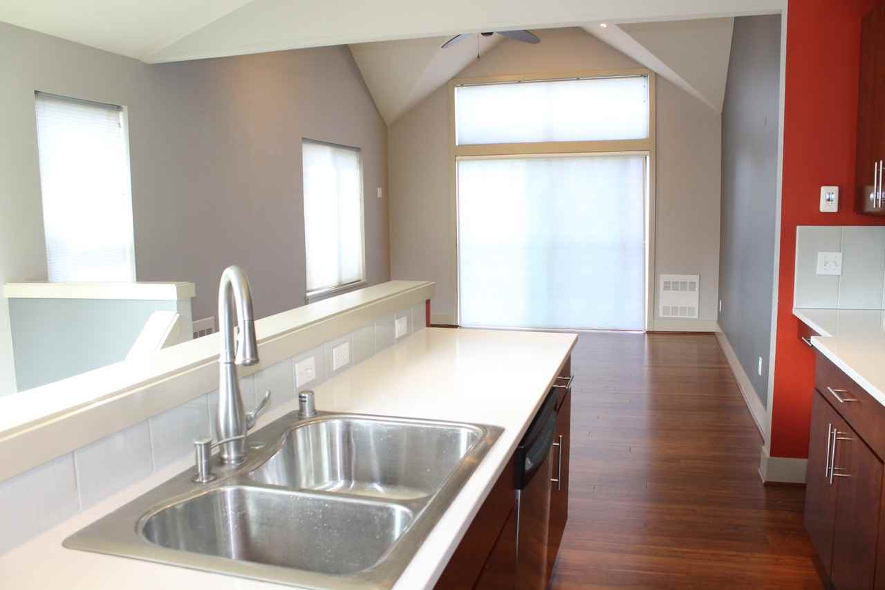 10701 Greenwood Avenue North - Photo 2 of 14