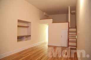 Lafayette St & Astor Place #6