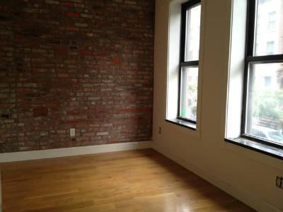 346 East 18th Street - Photo 2 of 12