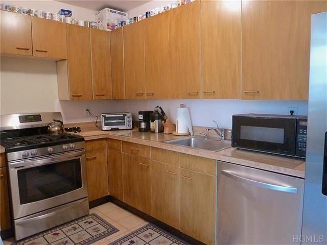 520 Ashford Ave #30 - Photo 2 of 17