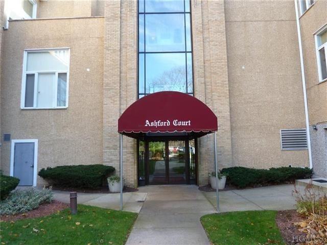 520 Ashford Ave #30 - Photo 3 of 17