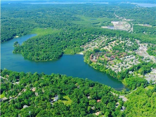 421 Panorama Dr #421 - Photo 2 of 30