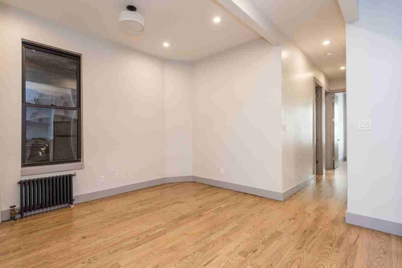 227 Hancock Street #6RRRR