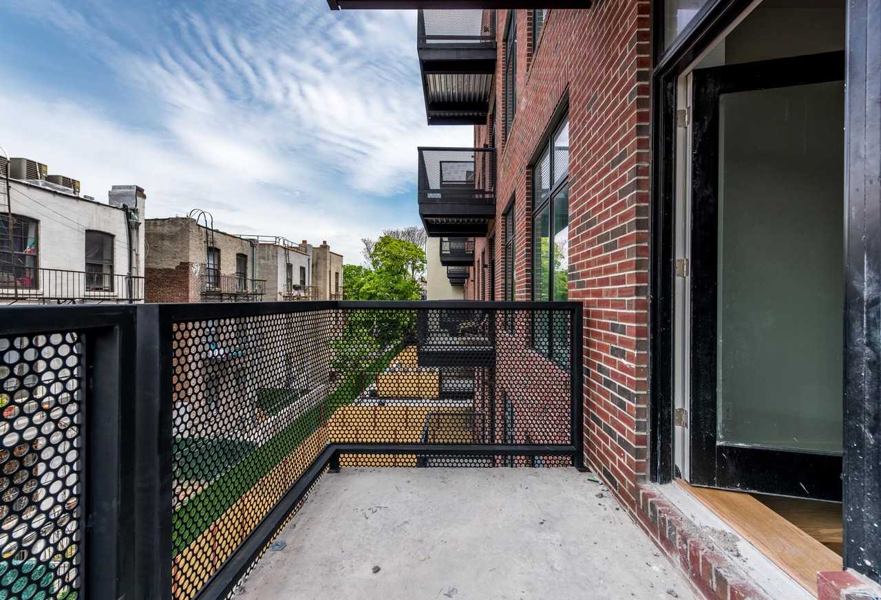 785 Dekalb Avenue #6RRR