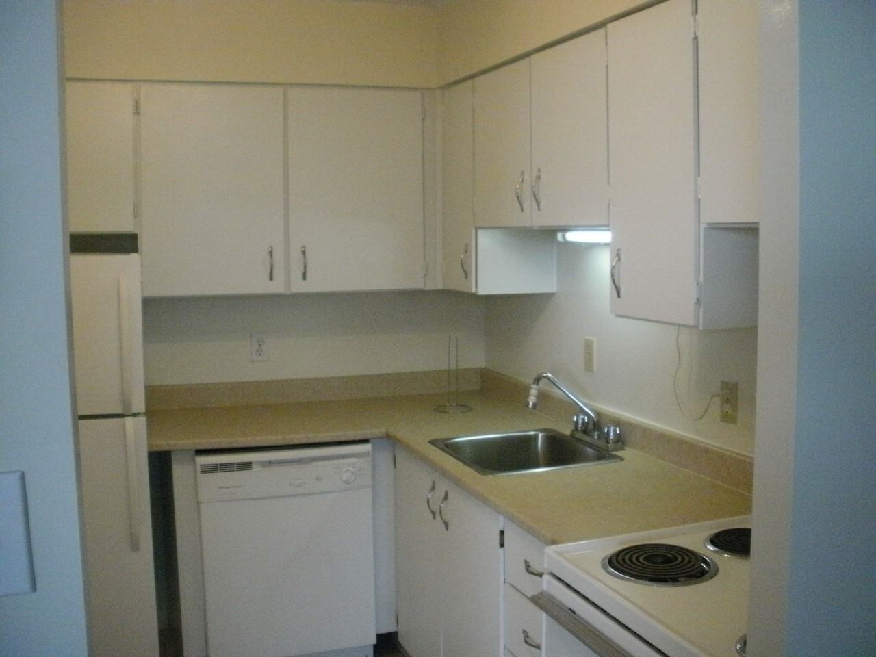 82 Ontario St #204 - Photo 3 of 8