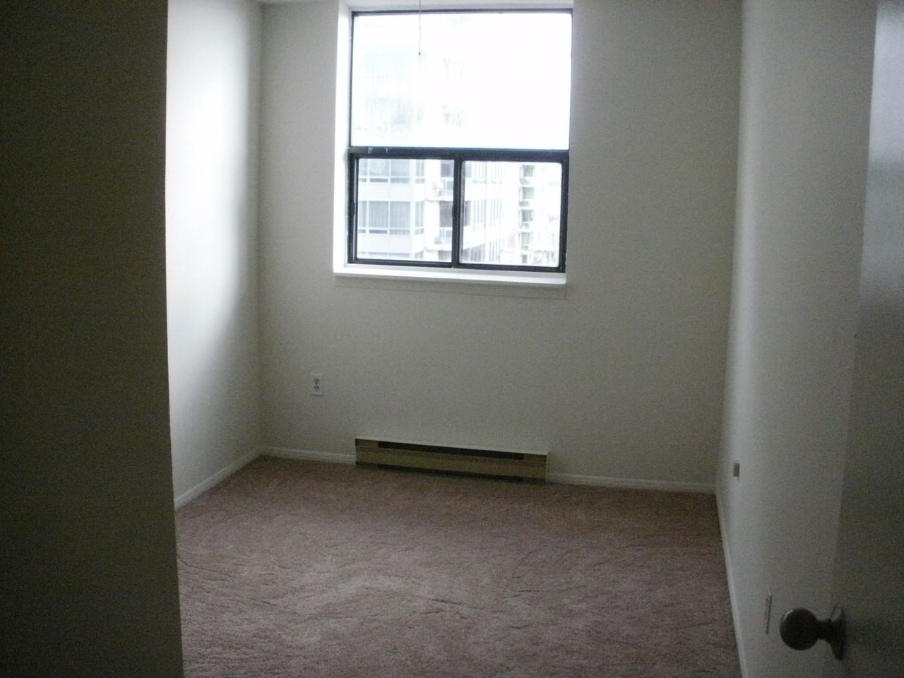 82 Ontario St #204 - Photo 4 of 8