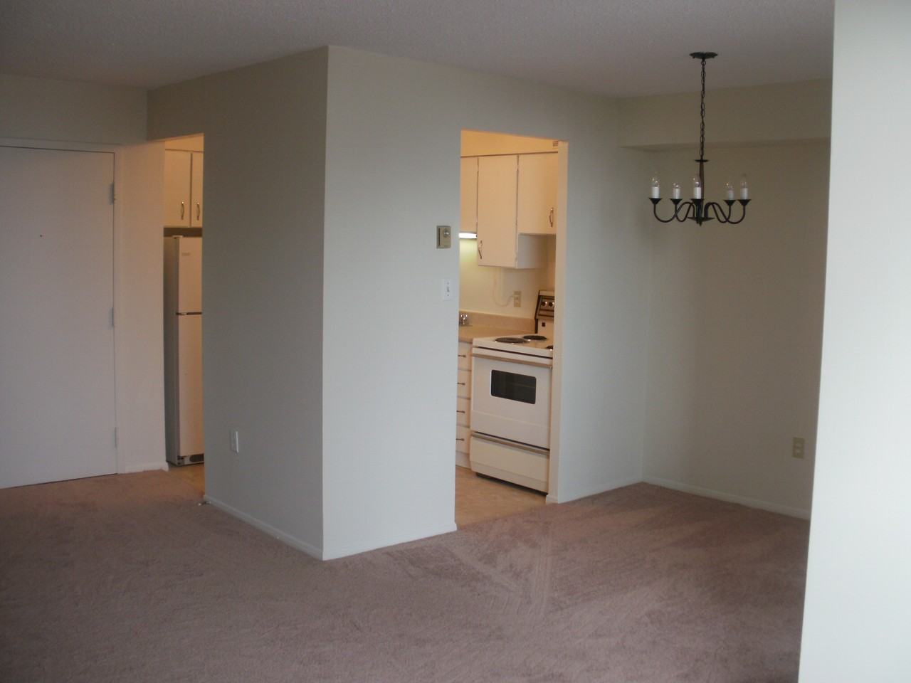 82 Ontario St #204 - Photo 5 of 8