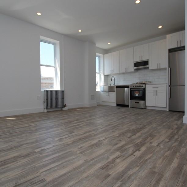 Cypress Ave & Linden St #3