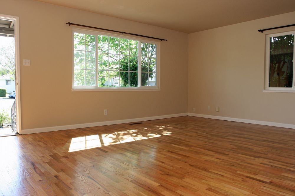 4939 Union Ave - Photo 2 of 13