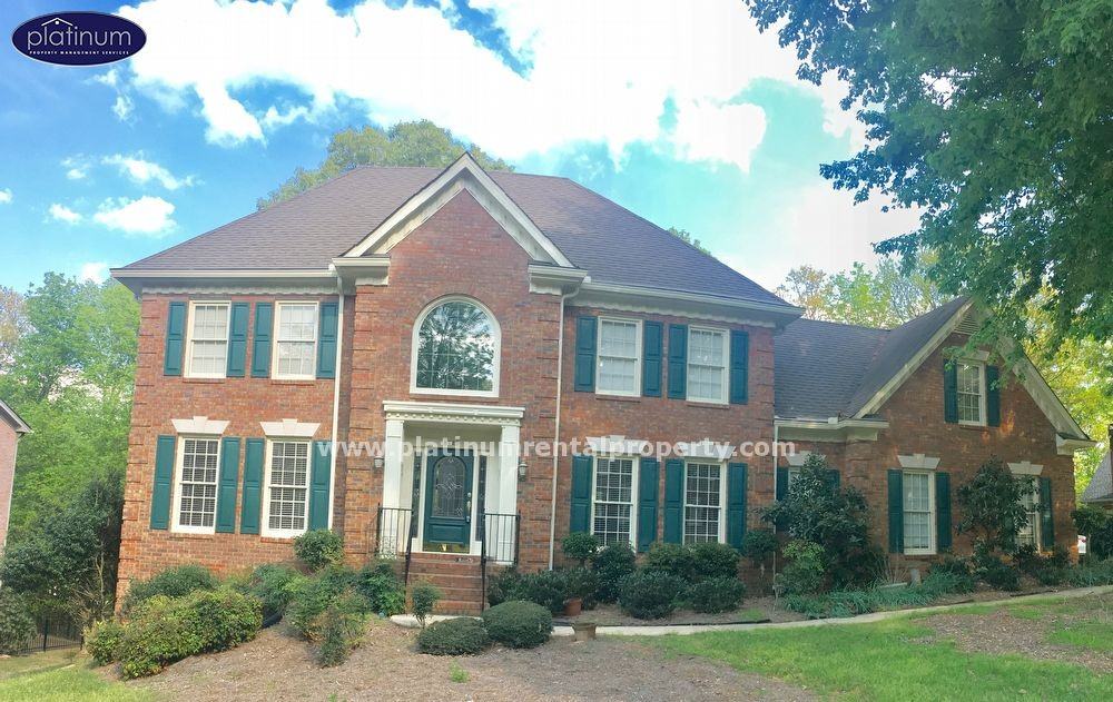 8925 Laurel Way - Photo 2 of 50