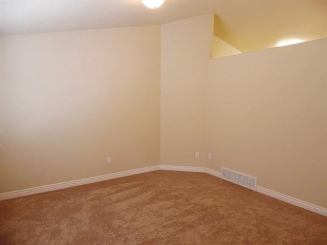 96 N 1660 W - Photo 2 of 13