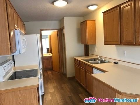 14881 58th St N #1d - Photo 3 of 7