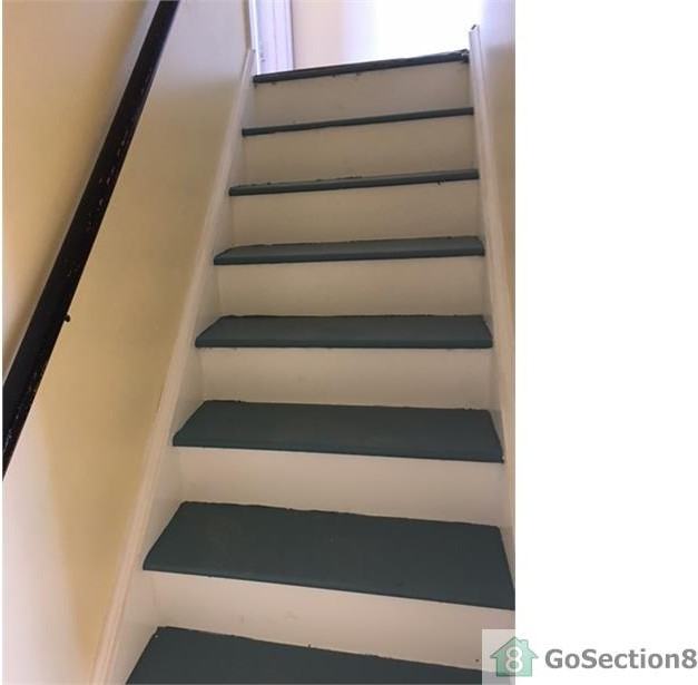 10 6th St #B - Photo 3 of 10