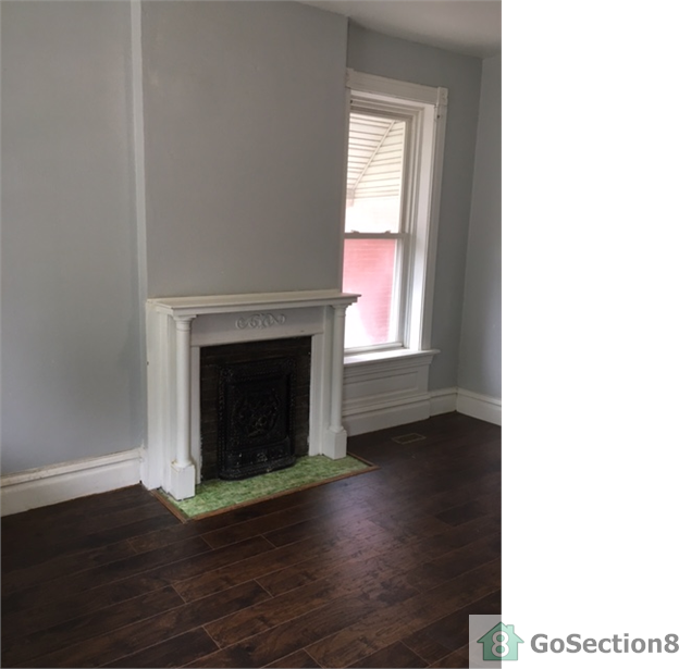 4209 College Ave - Photo 3 of 20