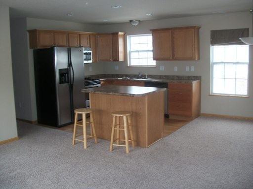 1151 Oak Creek Dr - Photo 3 of 6