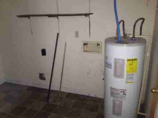 3626 Cameron Dr - Photo 3 of 3