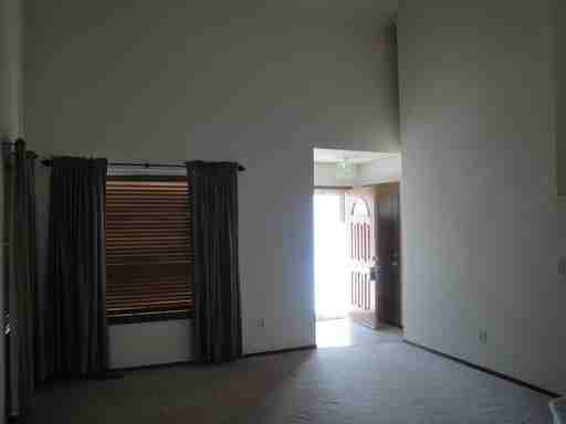 4935 Ardley Dr - Photo 3 of 13