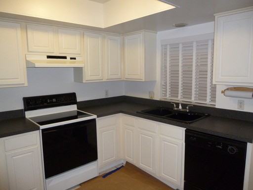 106 S Primrose Dr - Photo 2 of 19