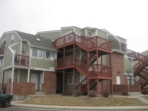 960 S Dawson Way