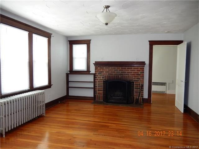 36 Elm St - Photo 2 of 13