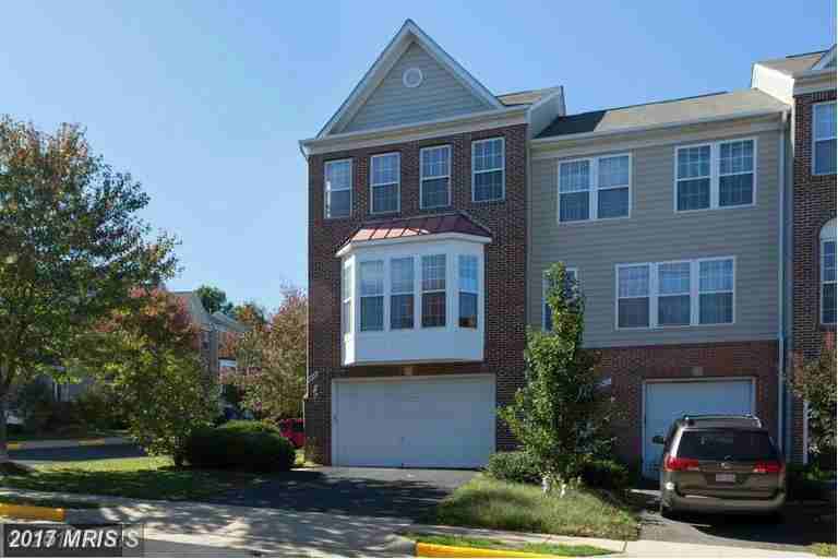 8469 Silverdale Rd - Photo 2 of 15