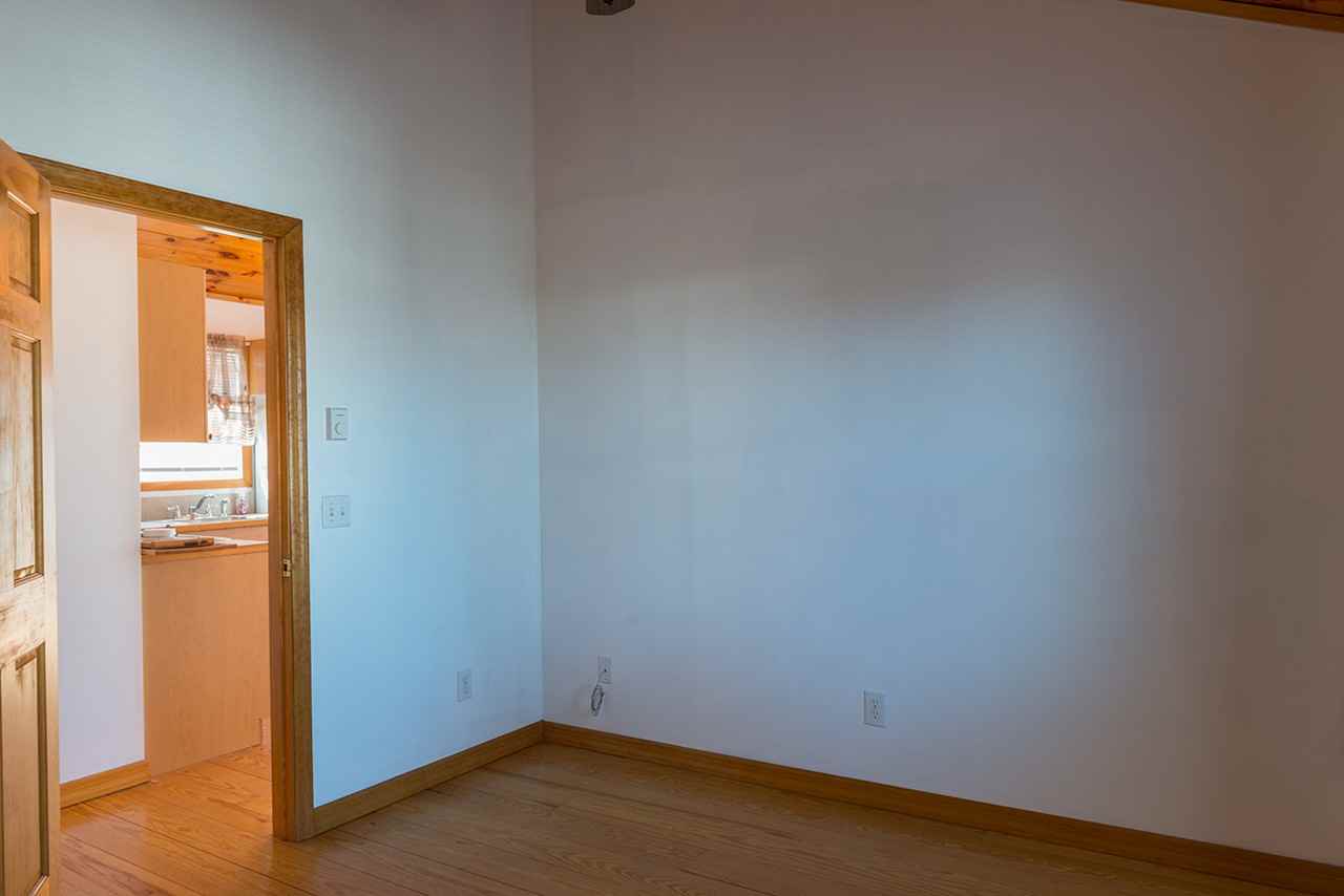 9487 Main Rd - Photo 2 of 12