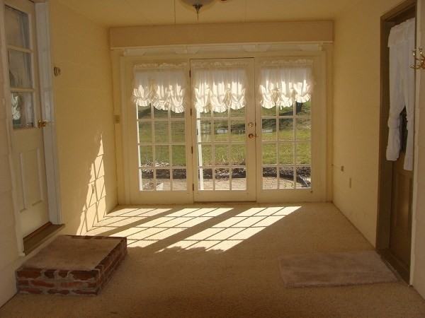 15 Blue Bird Ln - Photo 3 of 11