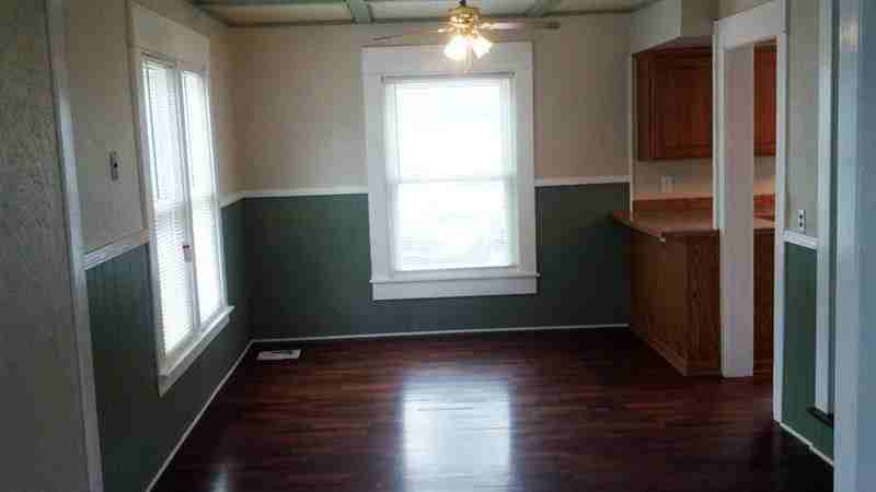 1524 Massachusetts Ave - Photo 3 of 9