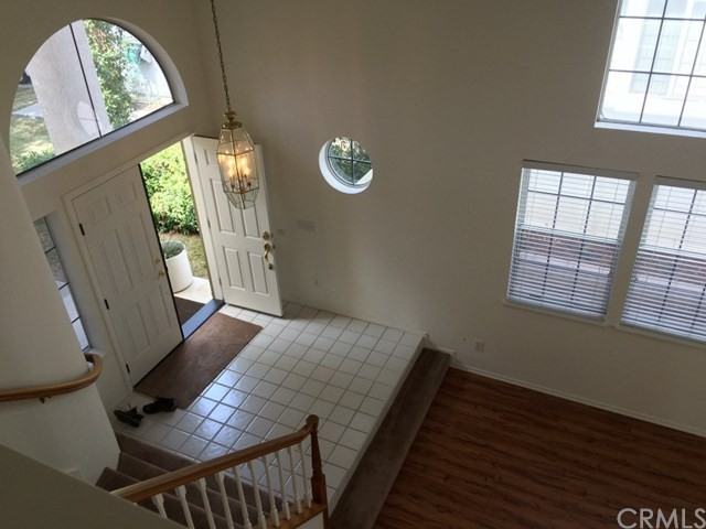 2196 Rancho Hills Dr - Photo 3 of 28