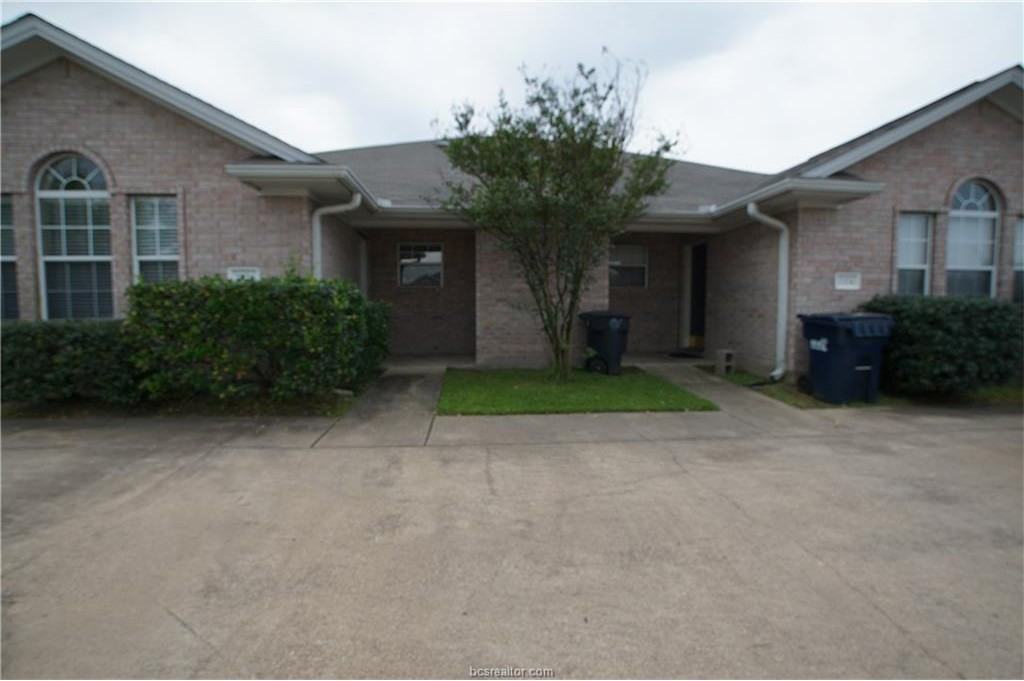 2326 Trace Meadows - Photo 2 of 22