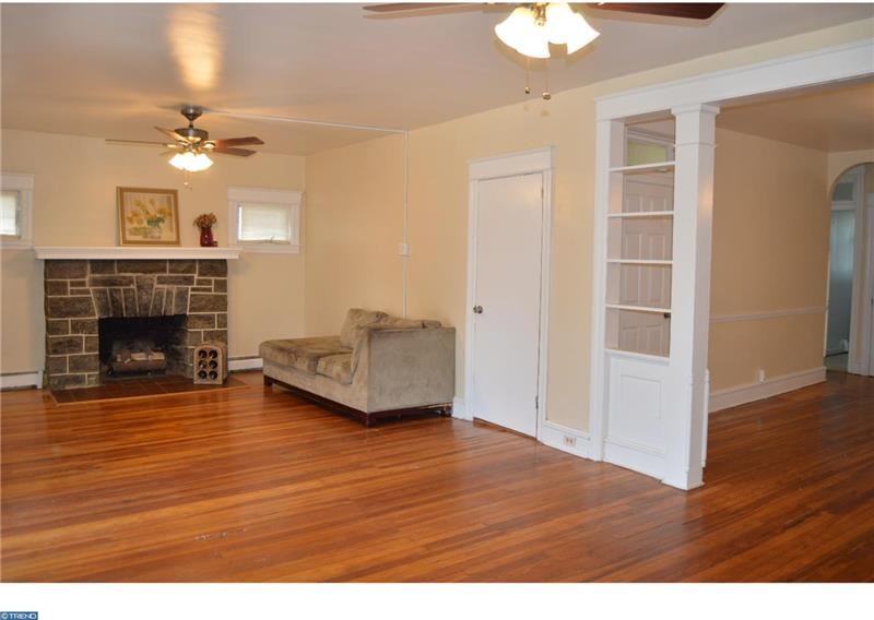 51 Berkley Ave - Photo 3 of 4