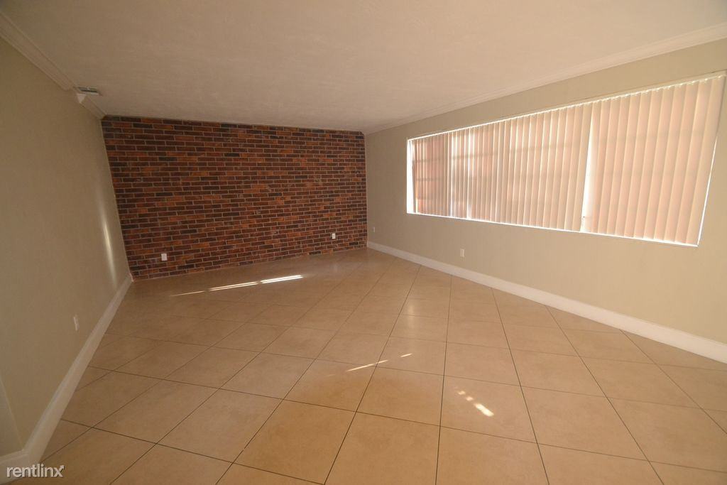 1910 NW 88th Way - Photo 3 of 7