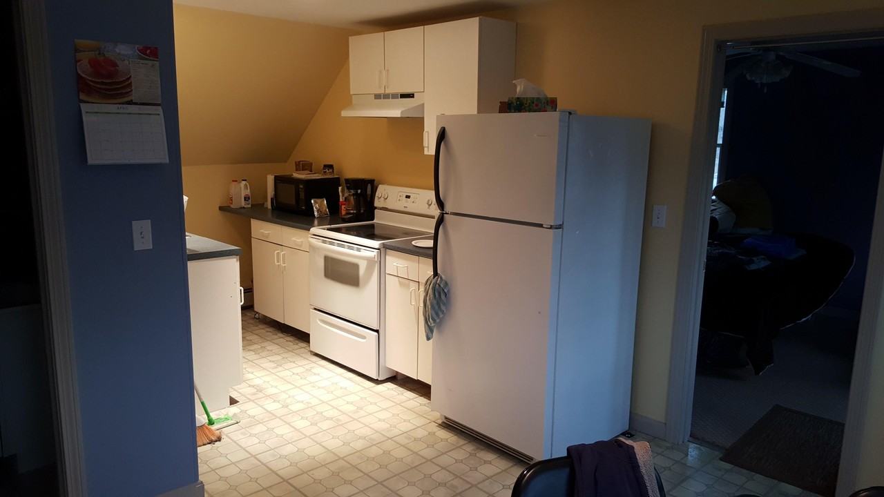 124 Harris Ave - Photo 2 of 8