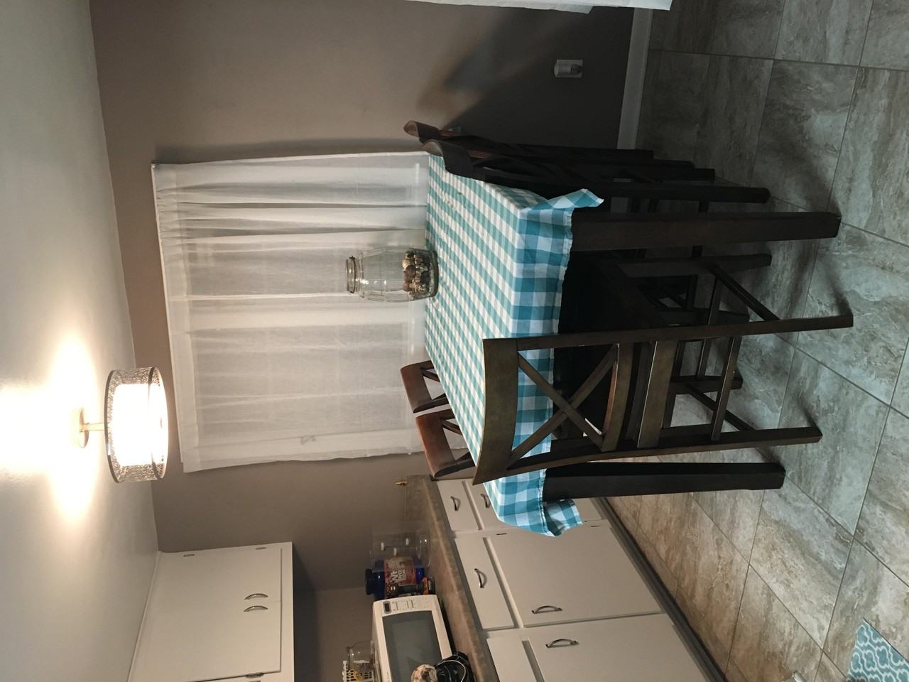 1044 7th Ave - Photo 3 of 11