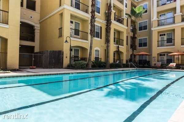 4289 Memorial Park Dr - Photo 2 of 10